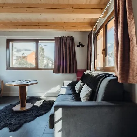 Chalet With Mountain View And 2 Min Walk From The City Center 샤모니